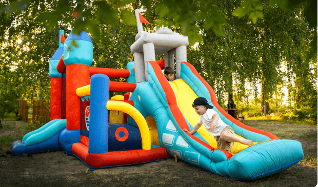 NAFLIC Technical Committees Re-Evaluate Standards for Inflatables and Soft Play